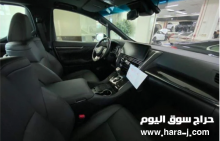 للبيع لكزس LM 300H VIP LUXURY - 4 seater